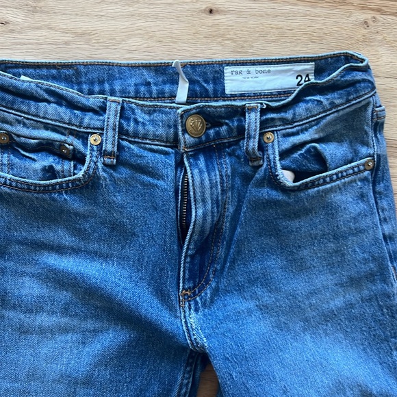 Rag & Bone Peyton Bootcut, 24 in the Huntley wash - Picture 2 of 12